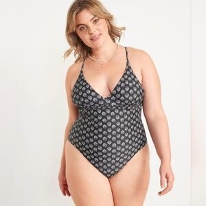 Old Navy Floral Print Deep V-Neck Criss-Cross Straps One Piece Swimsuit